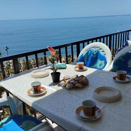 Апартаменты Fuengirola Playa Carina Экстерьер фото
