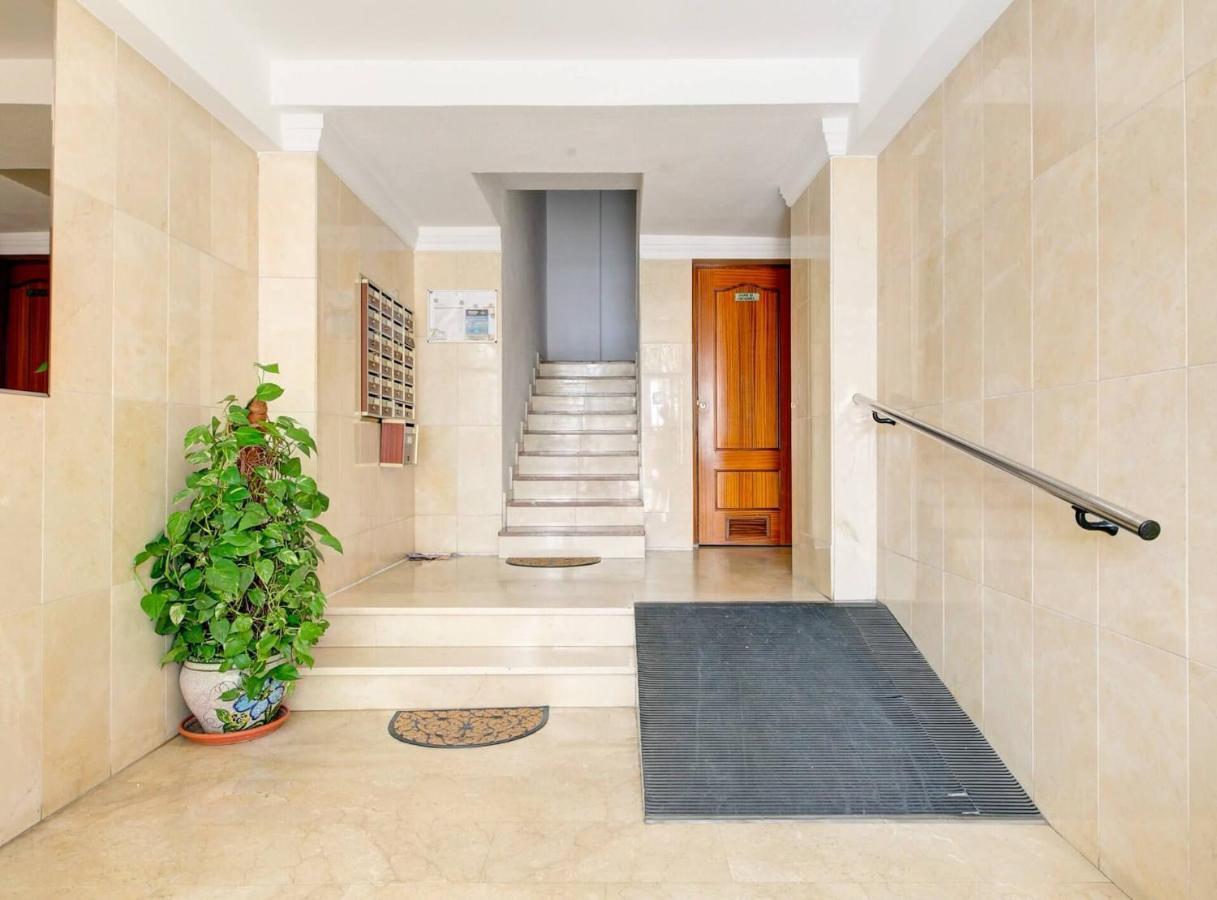 Апартаменты Fuengirola Playa Carina Экстерьер фото